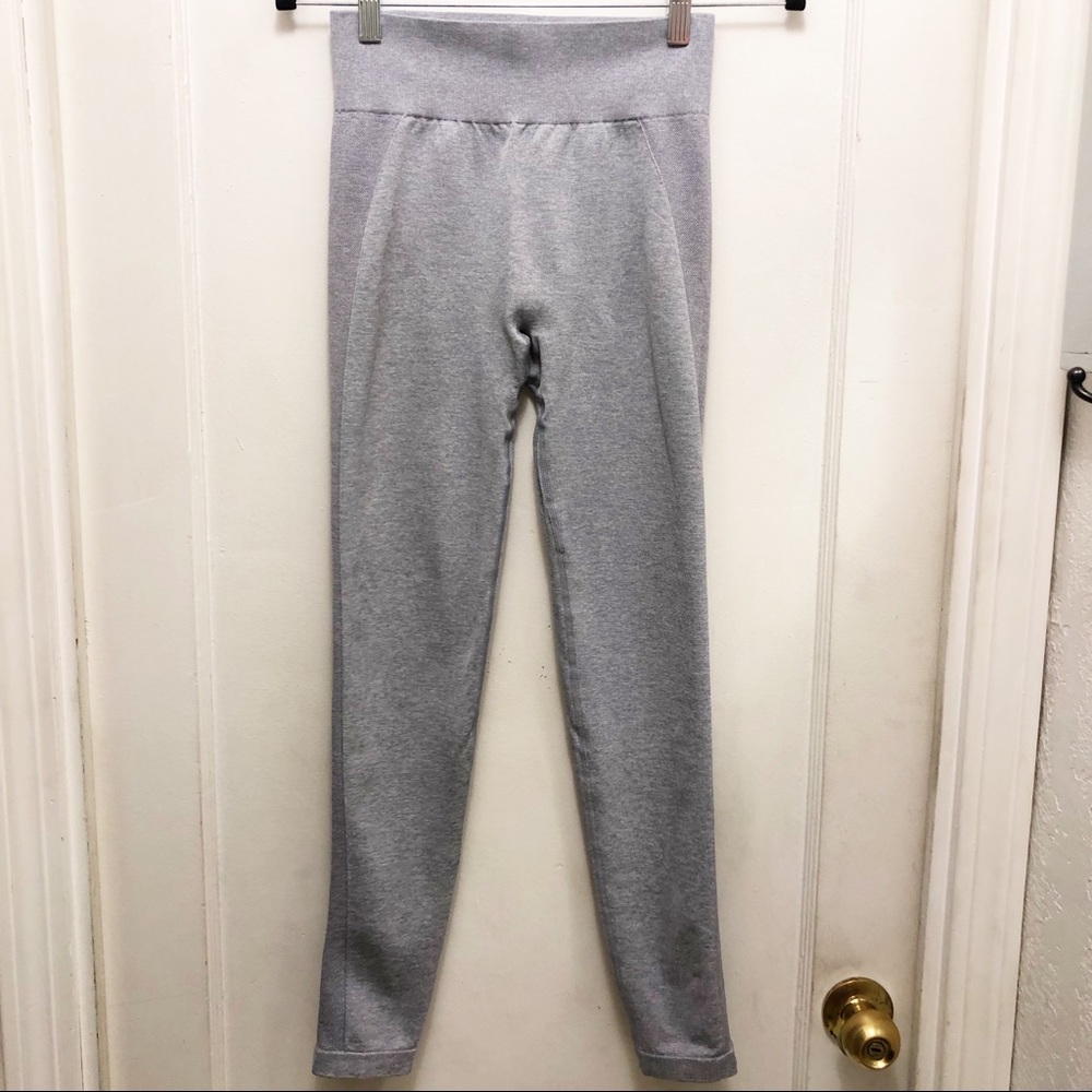 Gymshark Flex High Waisted Leggings. Color Light Lavender.